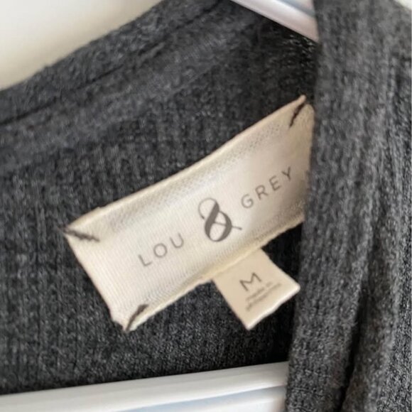 Lou & Gray Long-Sleeve Shirt Size Medium in Dark Gray - Picture 2 of 3
